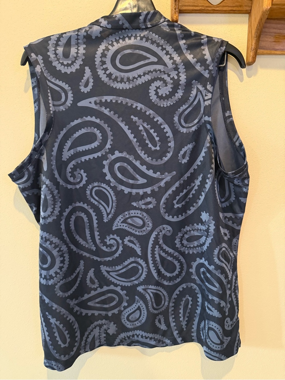 Nike Women’s Sleeveless Paisley Golf Tank Women’s XL - Picture 2 of 3
